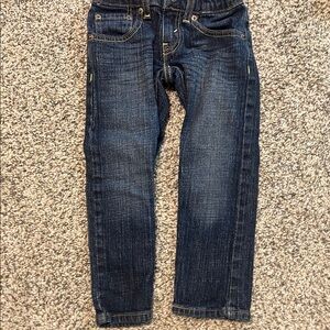 Levi's Blue Jeans Classic Denim with Contrasting Stitching